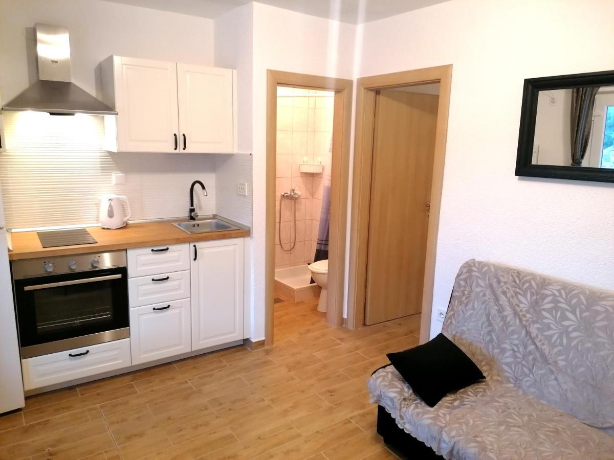 Apartments Amfora Gdinj Eksteriør billede